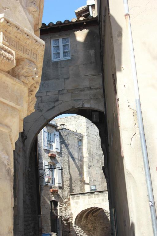 الشقق الفندقية Saint-Rémy-de-Provenceفي  Mas De Valrugues Holifrance المظهر الخارجي الصورة