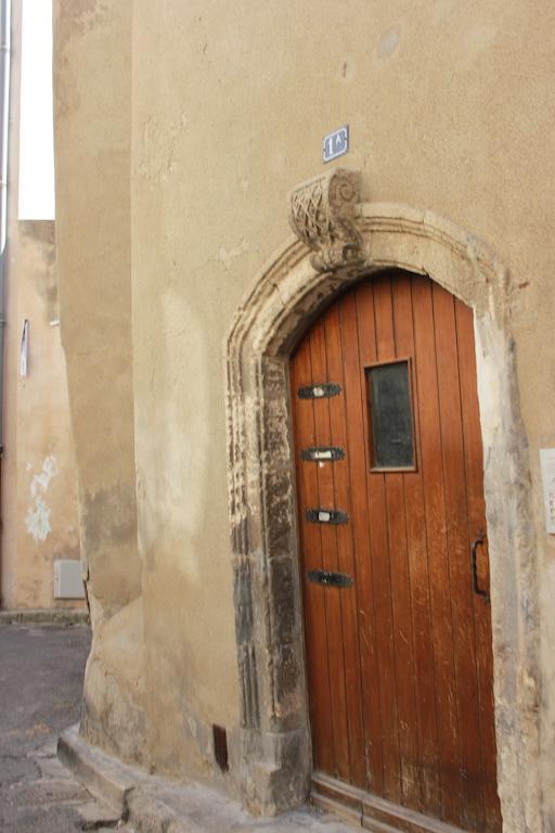 الشقق الفندقية Saint-Rémy-de-Provenceفي  Mas De Valrugues Holifrance المظهر الخارجي الصورة