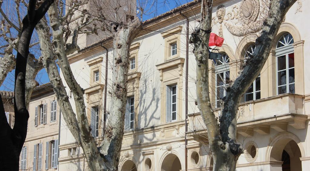الشقق الفندقية Saint-Rémy-de-Provenceفي  Mas De Valrugues Holifrance المظهر الخارجي الصورة