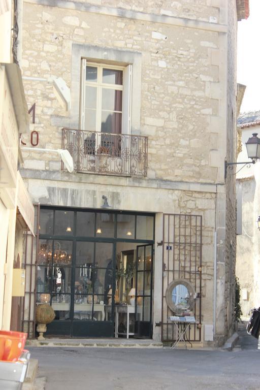 الشقق الفندقية Saint-Rémy-de-Provenceفي  Mas De Valrugues Holifrance المظهر الخارجي الصورة